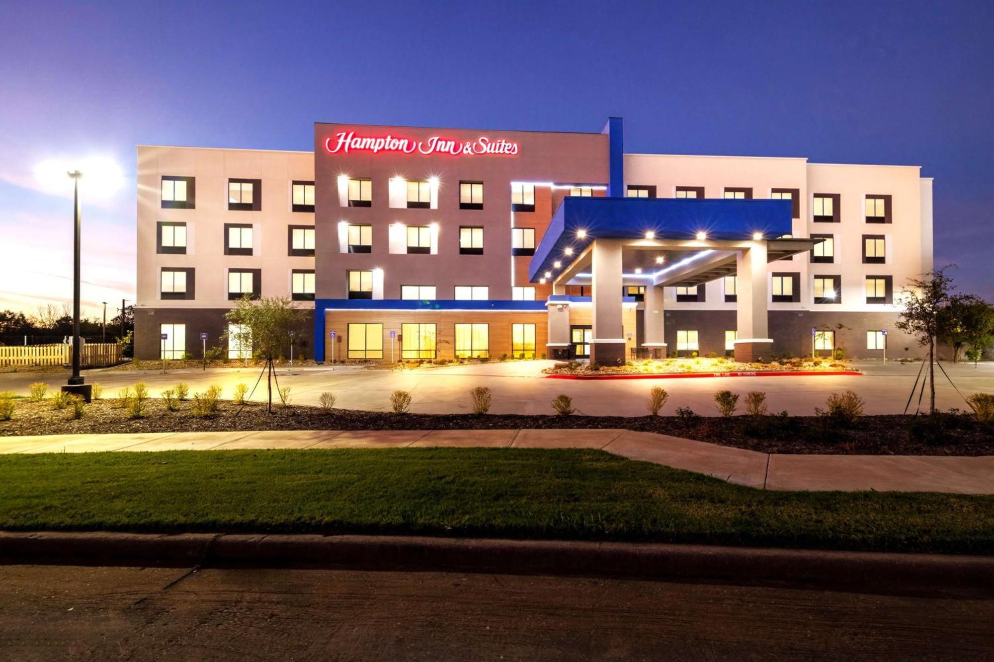 Hampton Inn & Suites شيرمان المظهر الخارجي الصورة
